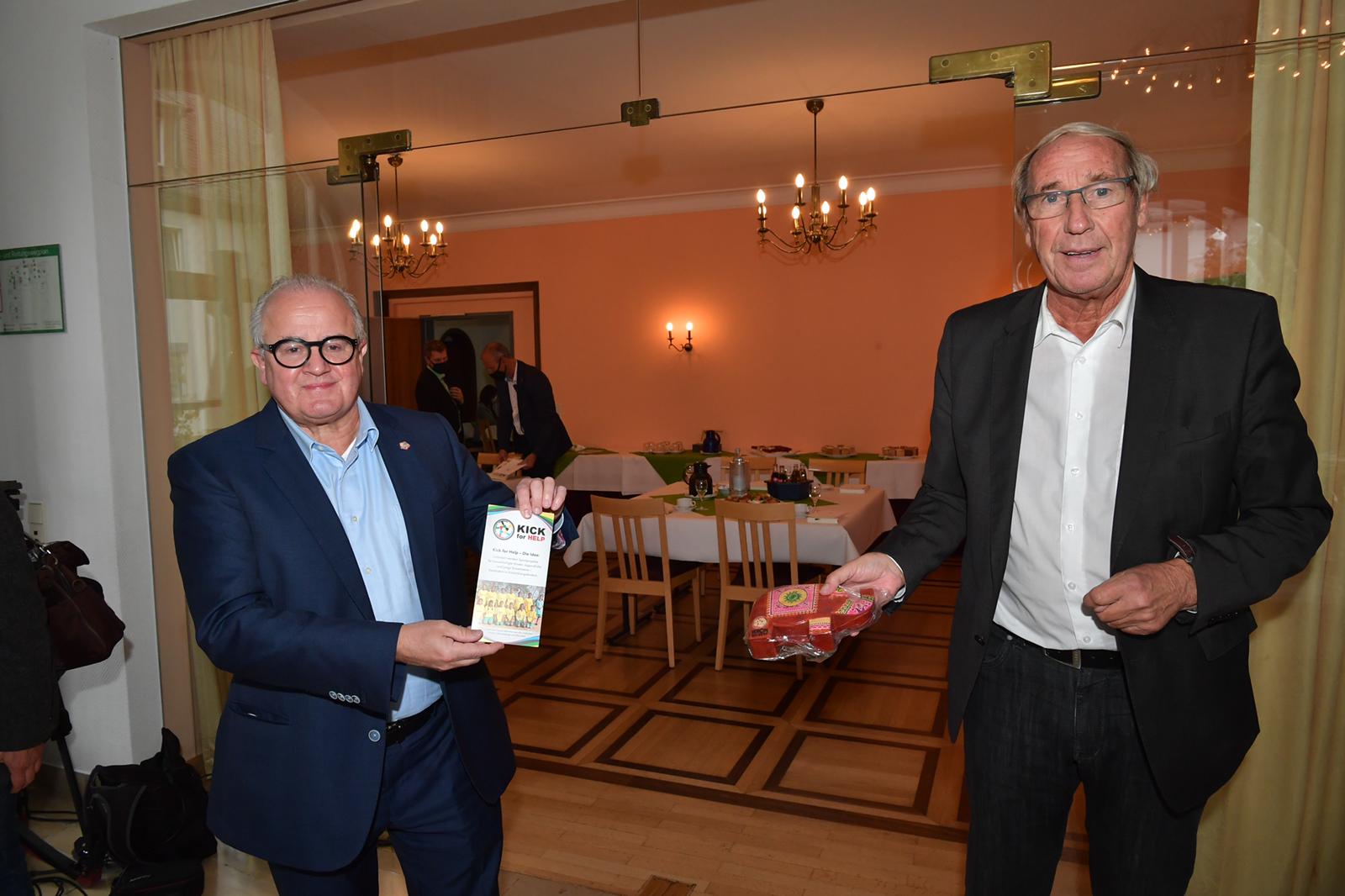 100 Jahre Fritz Walter KICK for HELP